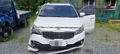 Photo 1 of 58: 2015 Kia Carnival Limousine 7 -Seater — Korean insurance auction
