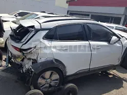 Photo 2 of 14: 2020 Hyundai Kona Electric, VIN KMHK381GFLU109836 — Korean insurance auction