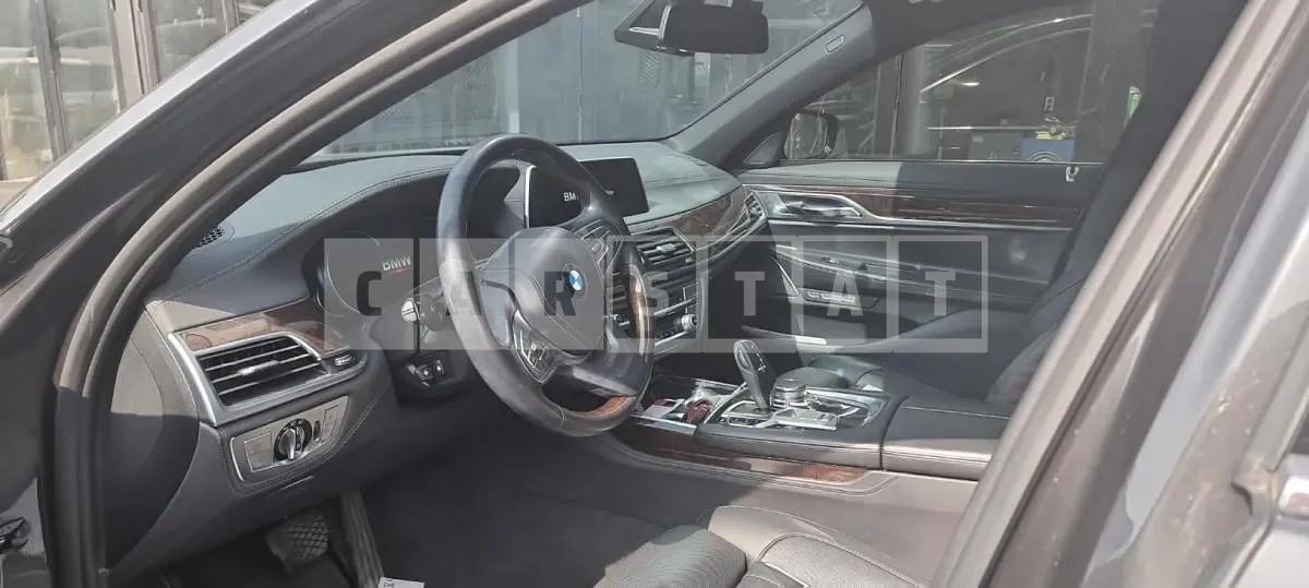 Photo 2 of 17: 2016 BMW 730d xDrive — Korean insurance auction