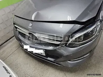 Photo 1 of 12: 2017 Mercedes-Benz B200 d — Korean insurance auction