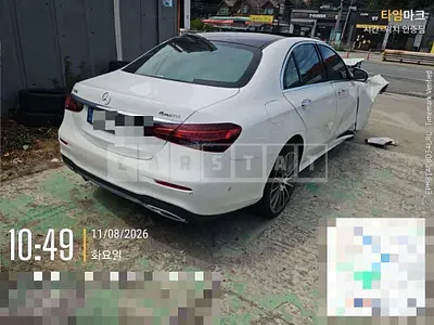 Photo 1 of 17: 2020 Mercedes-Benz E350 4Matic — Korean insurance auction