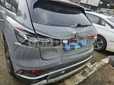 Photo 1 of 13: 2024 Audi Q4 40 e-tron — Korean insurance auction