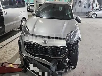 Photo 1 of 71: 2019 Kia Sportage — Korean insurance auction