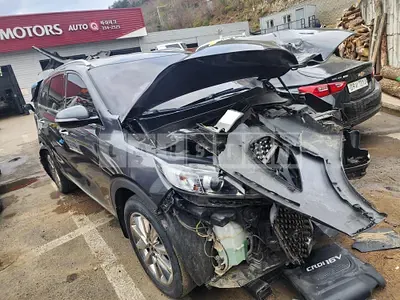 Photo 1 of 14: 2017 Kia Sorento /Sorrento, VIN KNAPS81ABHA376524 — Korean insurance auction