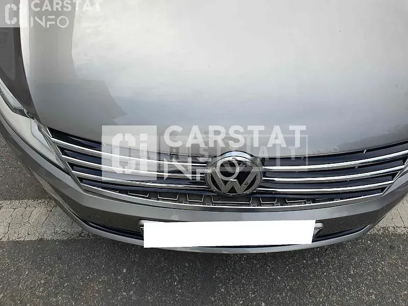 Photo 2 of 19: 2015 Volkswagen CC 2.0 TDI, VIN WVWZZZ3CZFE822338 — Korean insurance auction