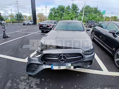 Photo 1 of 13: 2021 Mercedes-Benz E350 4Matic — Korean insurance auction