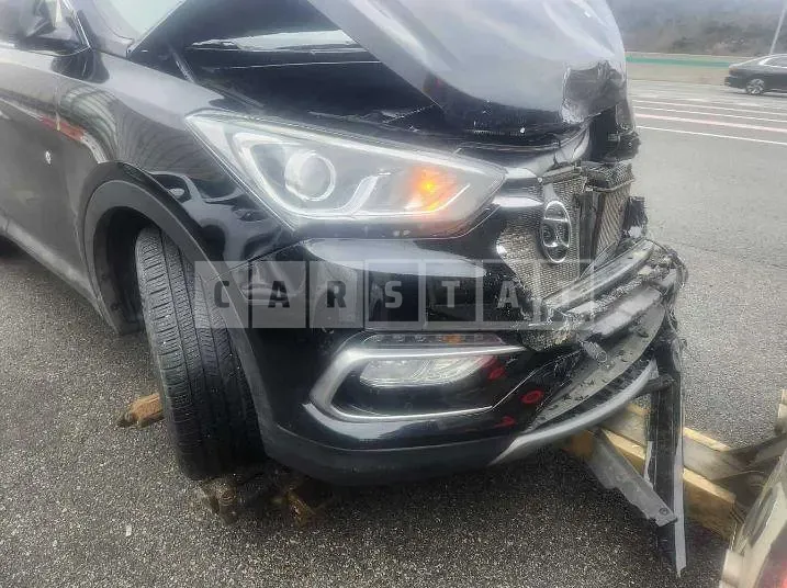 Photo 2 of 12: 2018 Hyundai Santa Fe DM 2.0 — Korean insurance auction