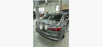 Photo 1 of 32: 2020 Audi A4 40 TFSI, VIN WAUZZZF44LN012870 — Korean insurance auction