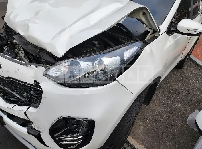 Photo 2 of 16: 2018 Kia Sportage, VIN KNAPM813BJK423692 — Korean insurance auction