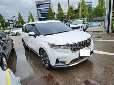 Photo 1 of 13: 2023 Kia Carnival Limousine — Korean insurance auction