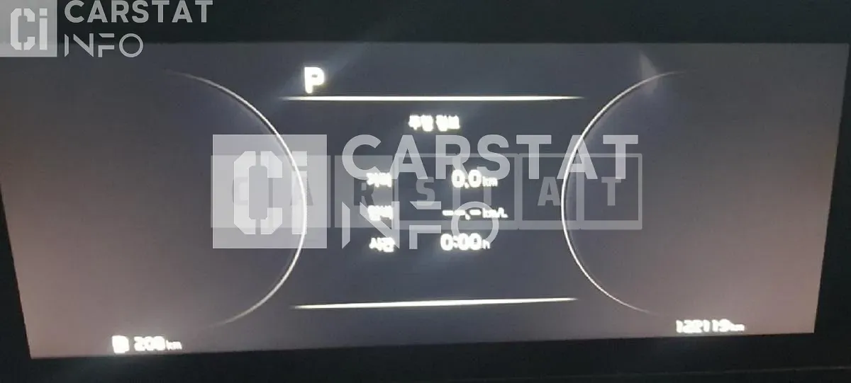 Photo 2 of 10: 2020 Kia Carnival 2.2 — Korean insurance auction