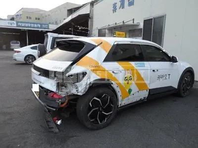 Photo 1 of 10: 2023 Hyundai IONIQ 5 — Korean insurance auction
