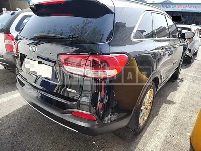 Photo 1 of 14: 2016 Kia Sorento 2.0 — Korean insurance auction