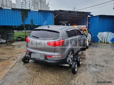 Photo 1 of 15: 2014 Kia Sportage R — Korean insurance auction