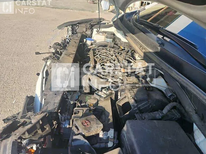 Photo 2 of 18: 2018 Kia Carnival, VIN KNAMB81ABJS359835 — Korean insurance auction