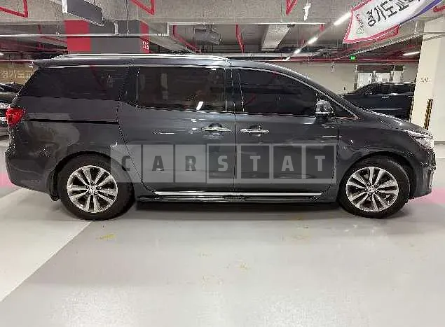 Photo 2 of 27: 2016 Kia Carnivals, VIN KNABE511EET755351 — Korean insurance auction