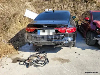 Photo 1 of 10: 2017 Jaguar XF 20d, VIN SAJBB4BN3HCY47254 — Korean insurance auction