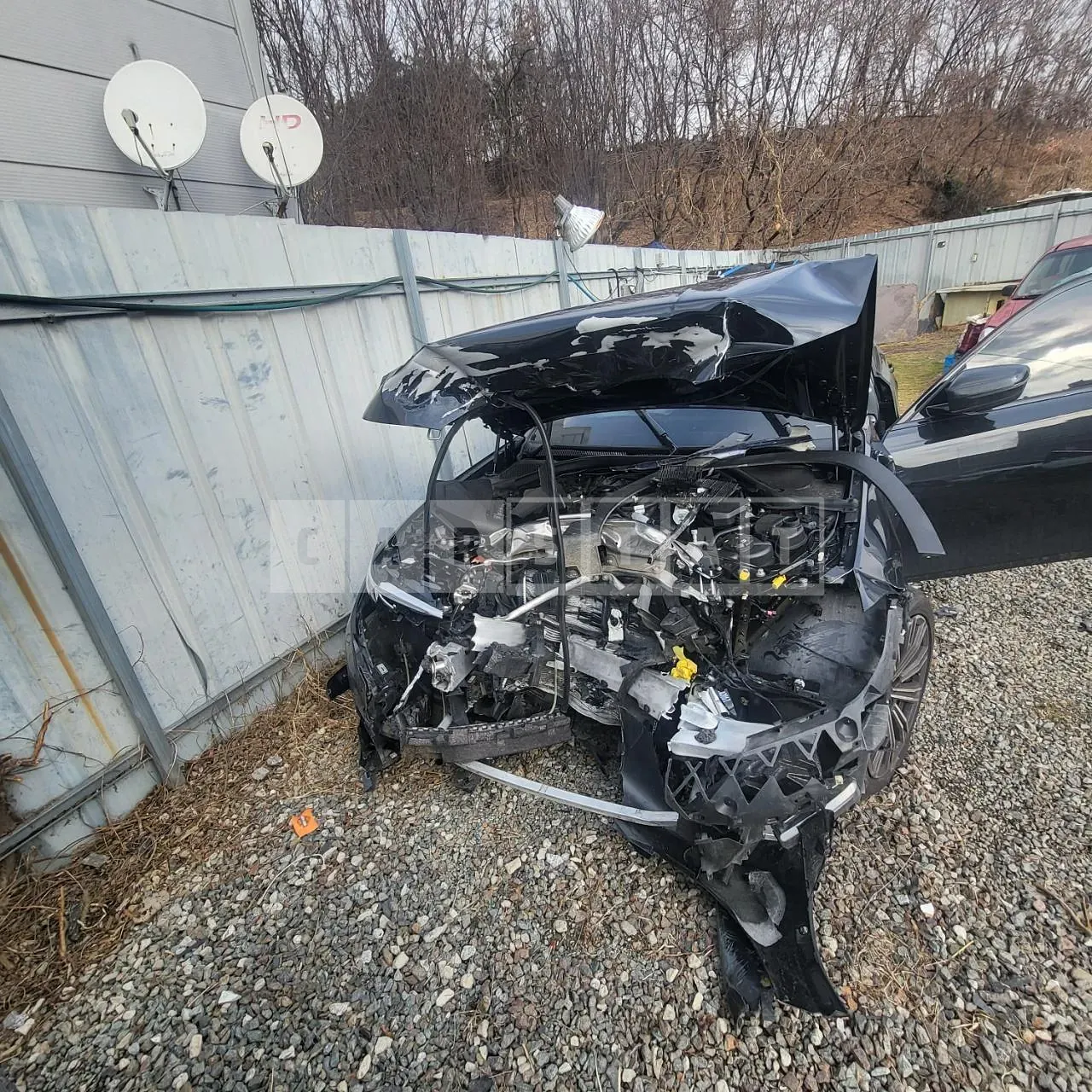 Photo 2 of 21: 2022 BMW 320i, VIN WBA5X510XNFL94377 — Korean insurance auction