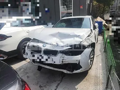 Photo 1 of 10: 2016 BMW 320d, VIN WBA8C5106GK642207 — Korean insurance auction