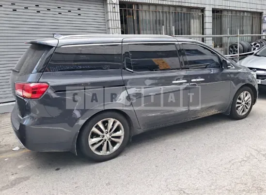 Photo 2 of 18: 2016 Kia Carnival Limousine — Korean insurance auction