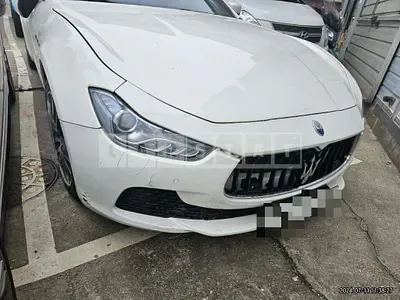 Photo 1 of 17: 2016 Maserati Ghibli Diesel, VIN ZAM57TSAXG1192214 — Korean insurance auction