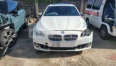 Photo 1 of 30: 2015 BMW 520d, VIN WBA5E5105GG068148 — Korean insurance auction