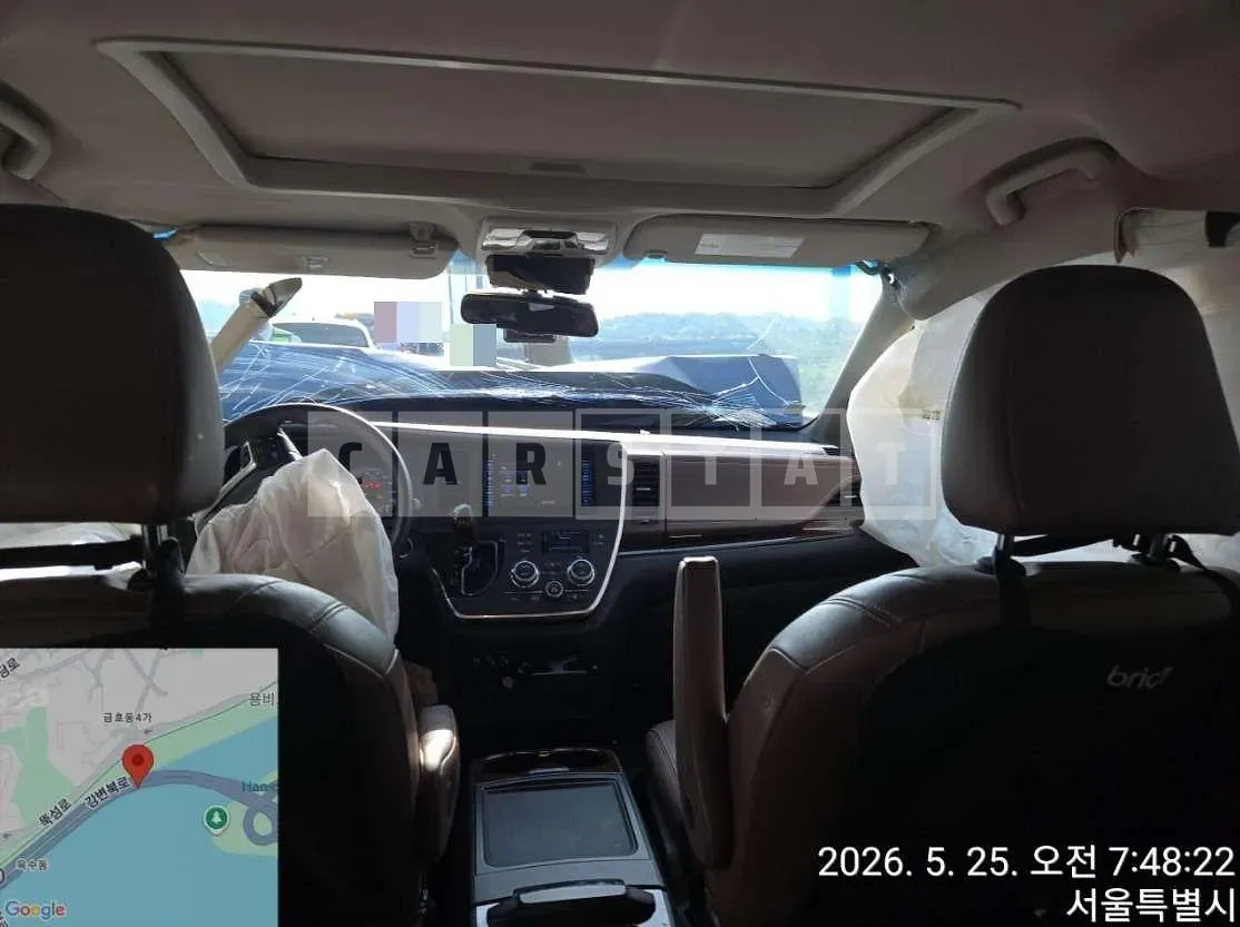 Photo 2 of 17: 2015 Toyota Siena 4WD — Korean insurance auction