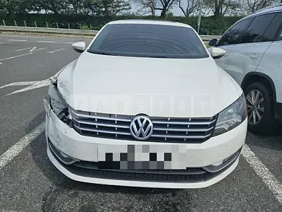 Photo 1 of 19: 2015 Volkswagen Passat 2.0 TDI, VIN 1VWZZZA3ZFC035104 — Korean insurance auction