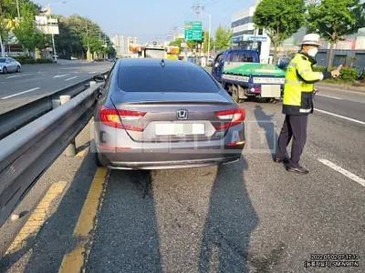 Photo 1 of 10: 2021 Honda Accord Hybrid, VIN 1HGCV3690MA510902 — Korean insurance auction