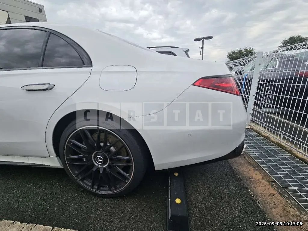 Photo 2 of 14: 2024 Mercedes-Benz AMG S 63 e — Korean insurance auction