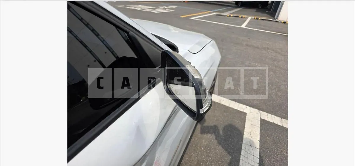 Photo 2 of 48: 2016 BMW 118d — Korean insurance auction
