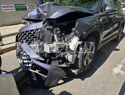 Photo 1 of 23: 2023 Hyundai Santa Fe, VIN KMHS381HHPU464028 — Korean insurance auction