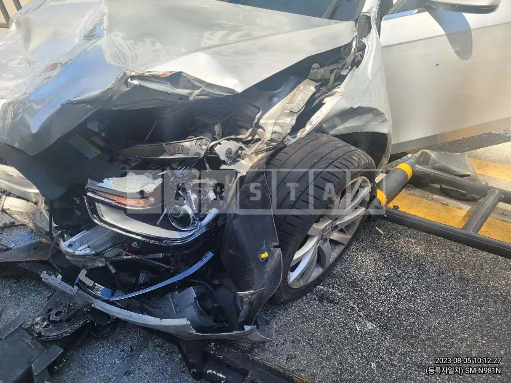 Photo 2 of 6: 2014 Audi A4 2.0 TDI quattro — Korean insurance auction