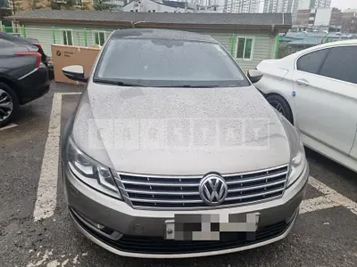 Photo 1 of 4: 2015 Volkswagen CC 2.0 TDI Blue Motion — Korean insurance auction