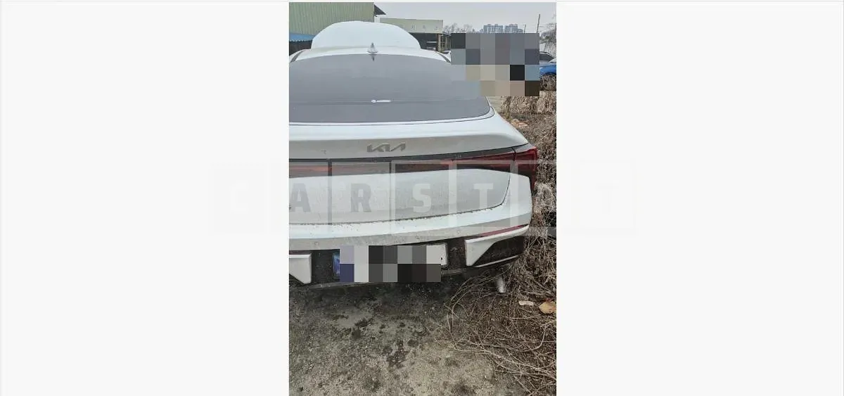Photo 2 of 56: 2025 Kia K5 — Korean insurance auction