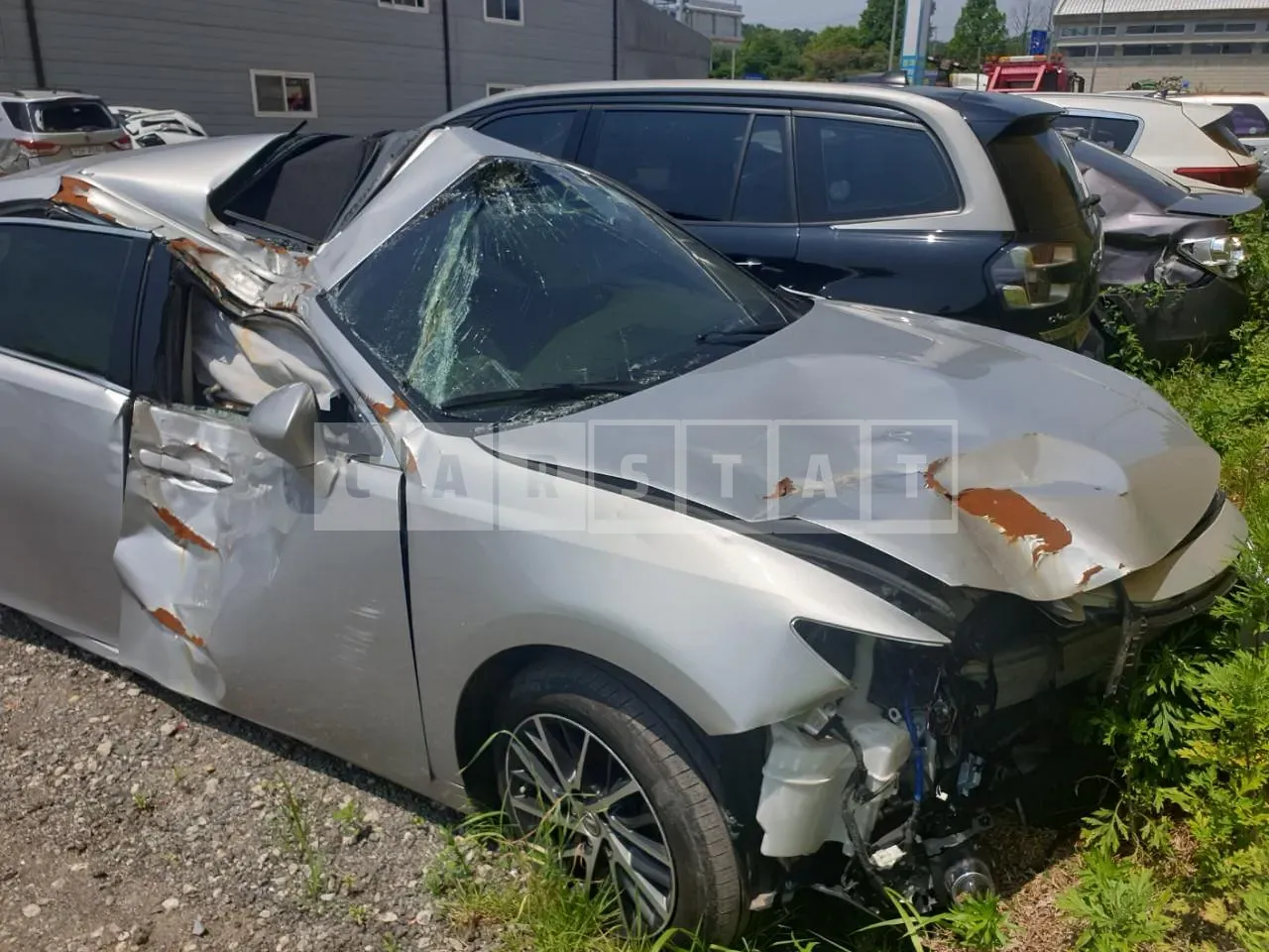 Photo 2 of 10: 2016 Lexus ES350, VIN JTHBK1GG3G2241009 — Korean insurance auction
