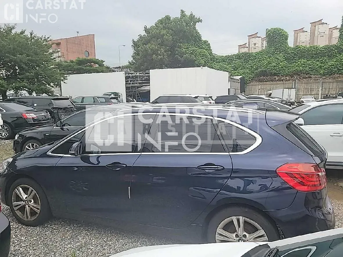 Photo 2 of 35: 2016 BMW Calm Active Tourer, VIN WBA2C1108GV707717 — Korean insurance auction