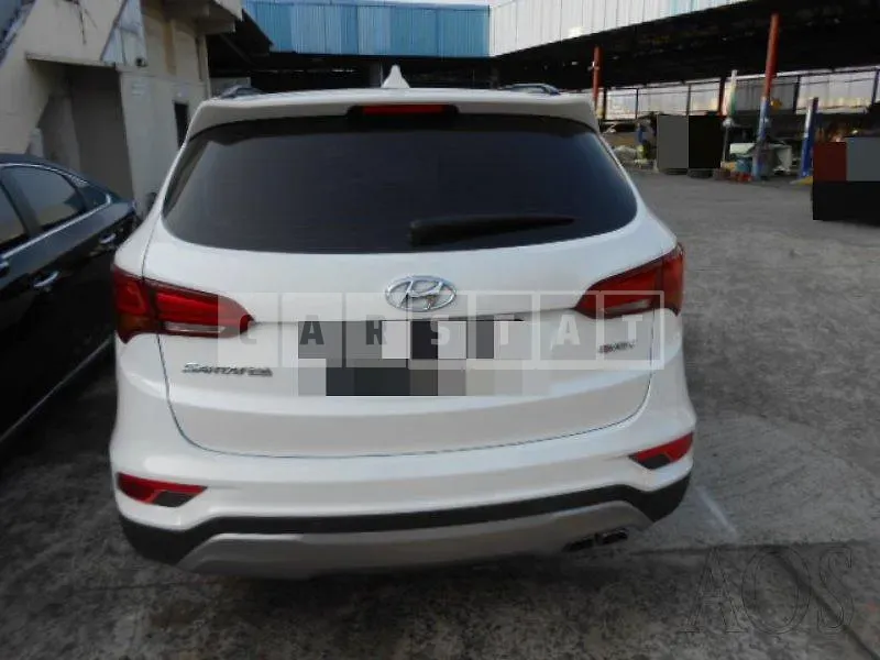 Photo 2 of 23: 2015 Hyundai Santa Fe DM 2.0 — Korean insurance auction