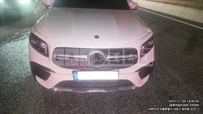 Photo 1 of 13: 2021 Mercedes-Benz GLB250 4Matic — Korean insurance auction