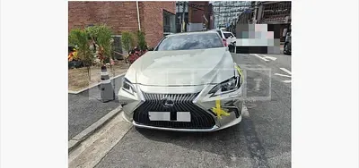 Photo 1 of 41: 2018 Lexus ES300h — Korean insurance auction