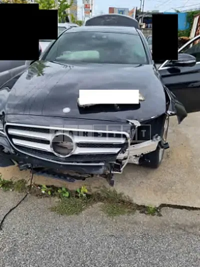 Photo 1 of 15: 2017 Mercedes-Benz E300 — Korean insurance auction