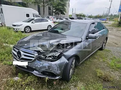 Photo 1 of 10: 2016 Mercedes-Benz E220 BlueTec — Korean insurance auction