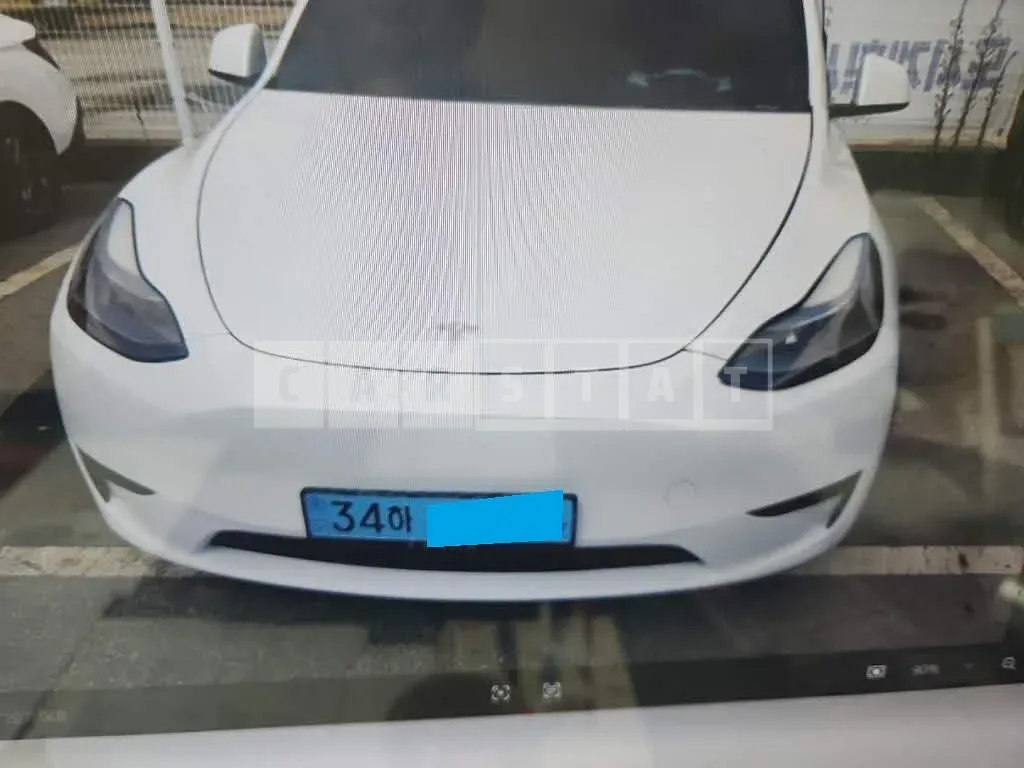 Photo 2 of 10: 2024 Tesla Model Y RWD, VIN LRWYGCFS5RC415798 — Korean insurance auction