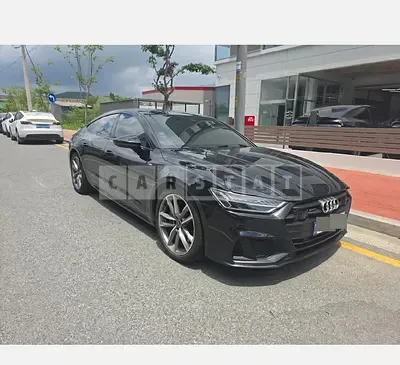 Photo 1 of 31: 2022 Audi A7 55 TFSI quattro — Korean insurance auction