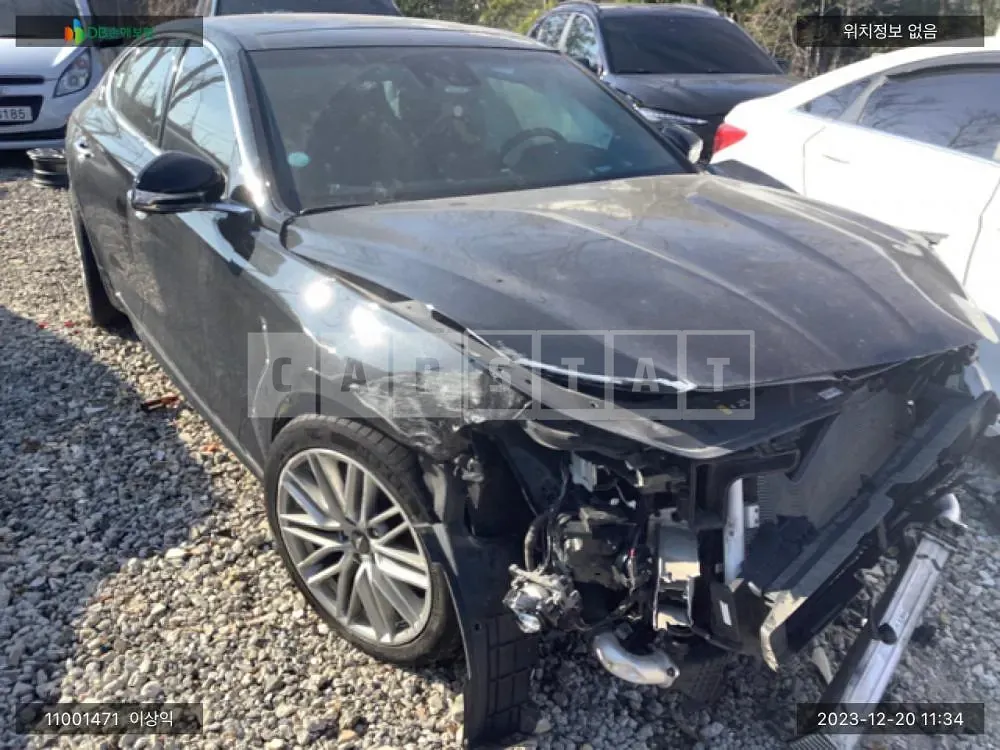 Photo 2 of 19: 2019 Genesis G70, VIN KMTG341ADKU052362 — Korean insurance auction