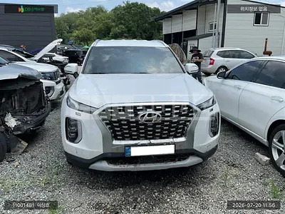 Photo 1 of 16: 2020 Hyundai Palisade, VIN KMHR381ABMU247704 — Korean insurance auction