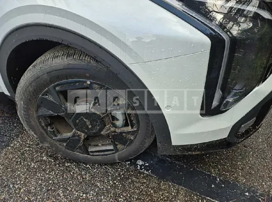 Photo 2 of 21: 2025 Kia Sportage — Korean insurance auction