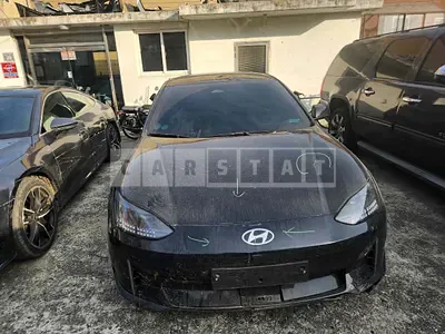 Photo 1 of 34: 2022 Hyundai IONIQ 6, VIN KMHM341CPPA009197 — Korean insurance auction