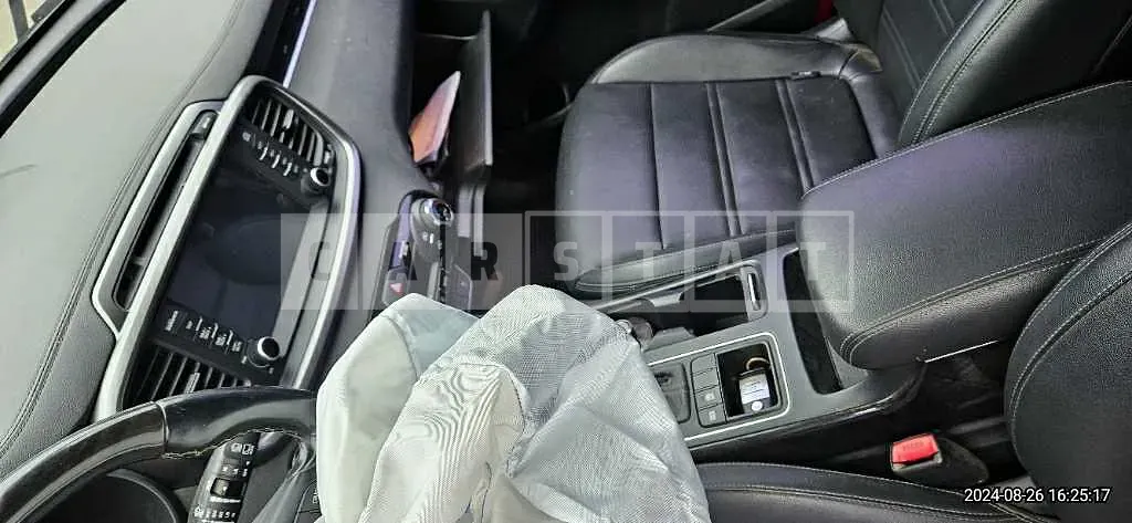 Photo 2 of 20: 2017 Kia Sorento — Korean insurance auction