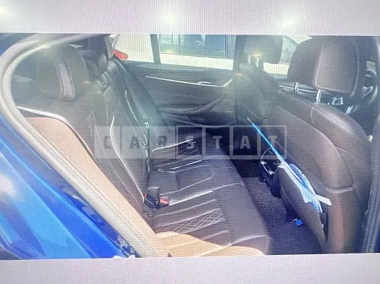 Photo 2 of 13: 2021 BMW 530e — Korean insurance auction